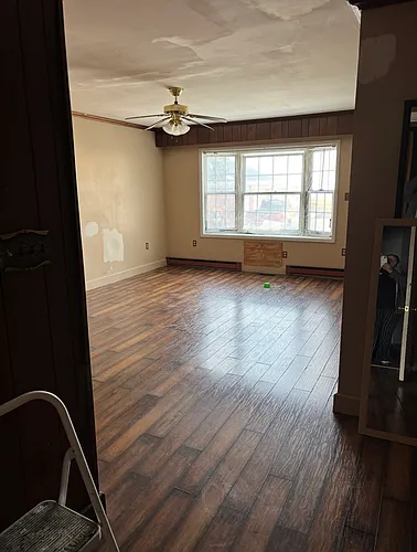 300 W Main St Photo 1