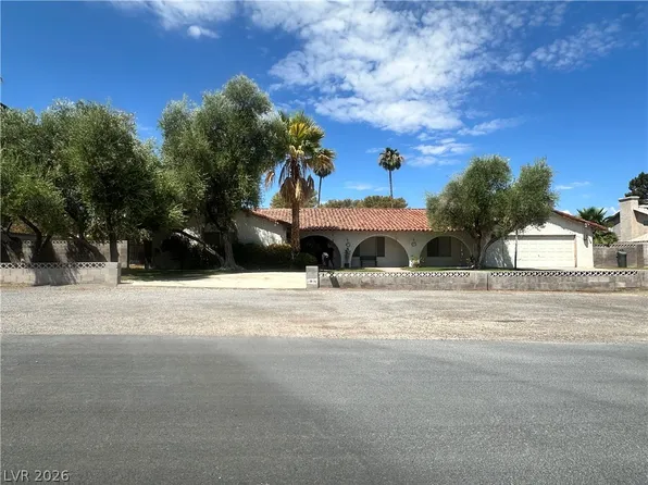 3865 Robar St, Las Vegas, NV 89121