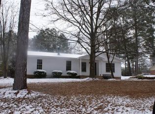 35 Hickory Cir, Carrollton, GA 30116