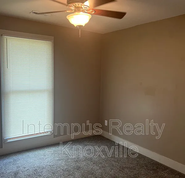 229 Deaderick Ave — Photo 28
