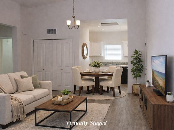 3rd image of 4108 E Kaweah Ave #4102