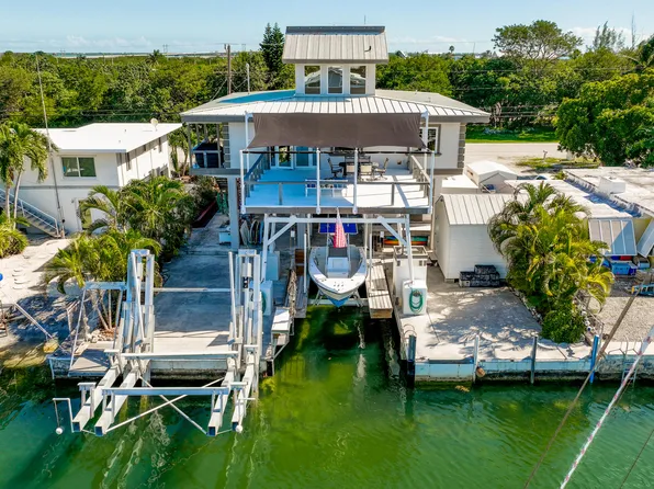 350 W Shore Dr, Summerland Key, FL 33042