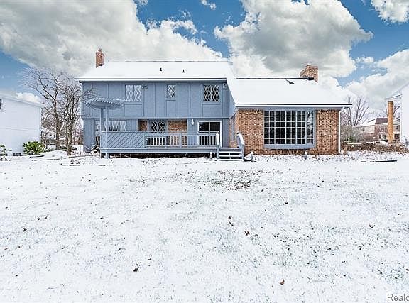 4th image of 12232 Hillside Dr