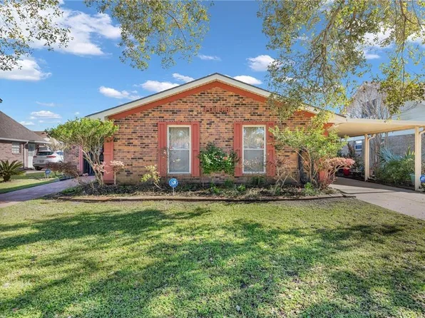 10140 Chevy Chase Dr, New Orleans, LA 70127