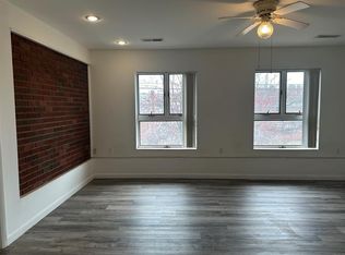 10 Collins St #C, Hamden, CT 06514