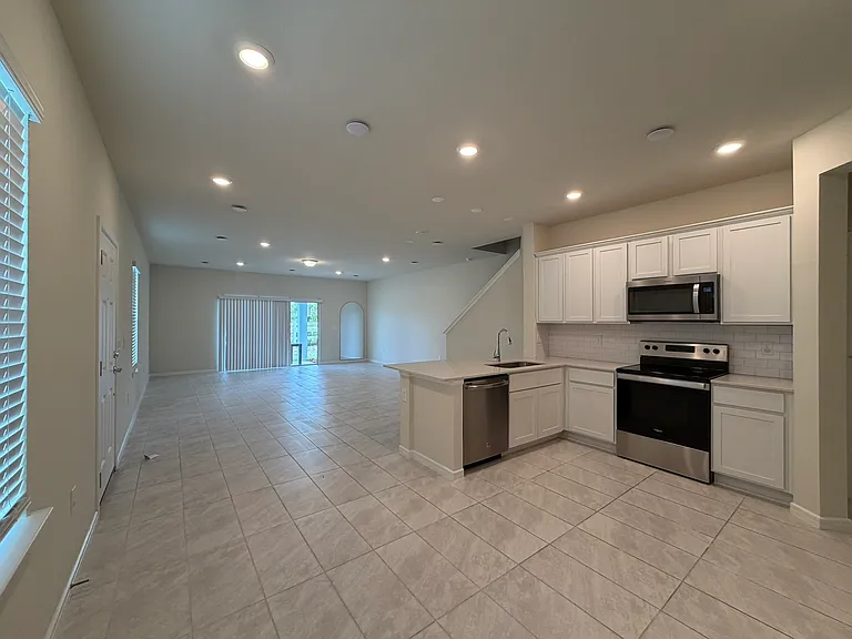 2803 Stunning Ave — Photo 7