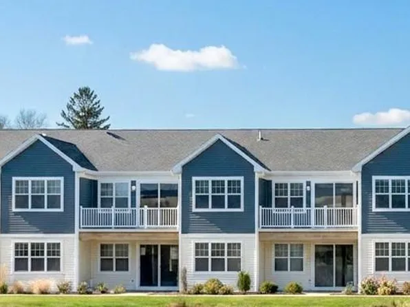 606 Bay View Circle #6, Moriches, NY 11955