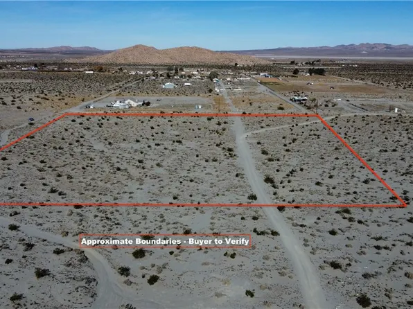 748 San Jacinto Rd, Adelanto, CA 92301