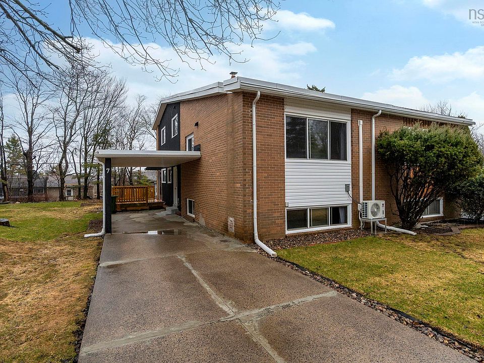 1st image of 7 Palisade Pl