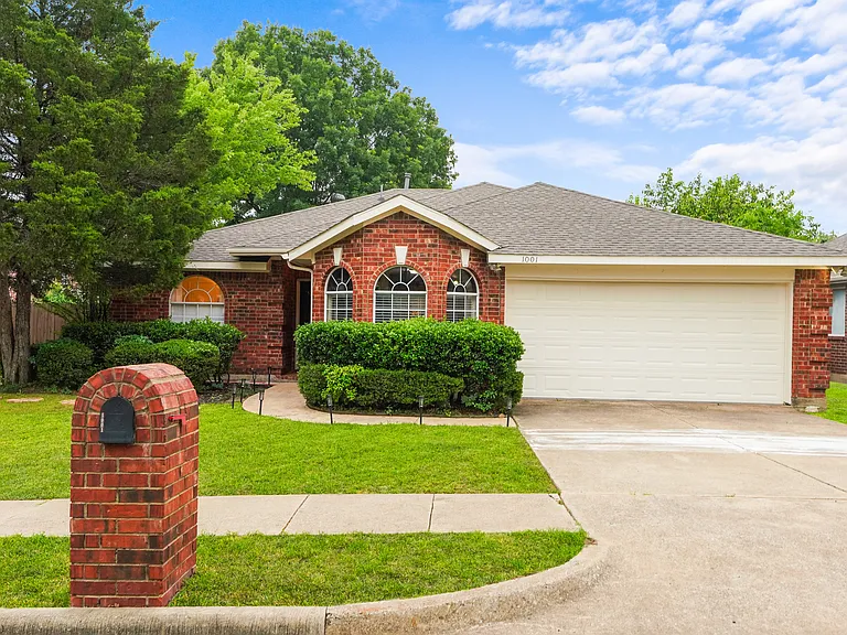 1001 Ridgecrest Dr — Photo 21