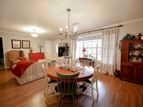 5th image of 629 Nolia Ave