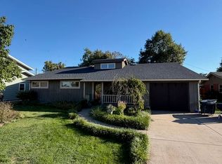 3633 Robin Rd, Great Bend, KS 67530