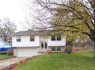 113 Kathy Ln, Brooklyn, MI 49230