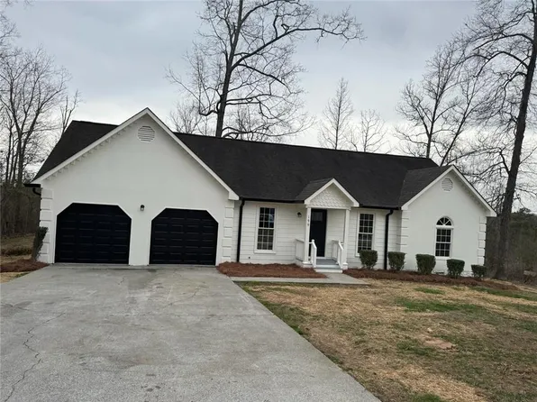 199 Hummingbird Ln SE, Calhoun, GA 30701