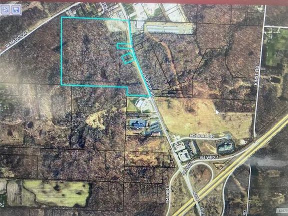 4th image of 18550 Harbor Country Dr