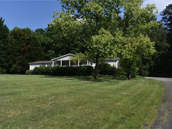 378 Maple Glen Ct, State Road, NC 28676