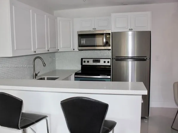 435 NW 210th St APT 202, Miami Gardens, FL 33169