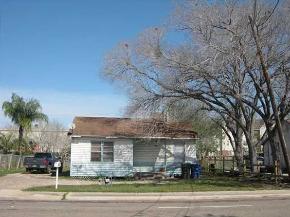 5102 Williams Dr, Corpus Christi, TX 78411