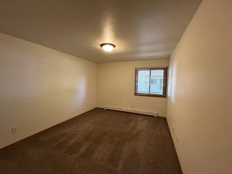 Beloit Brittany Apartments LLC — Photo 10