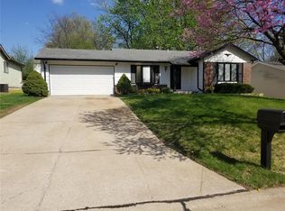 17 Mill Spring Ct, Saint Peters, MO 63376