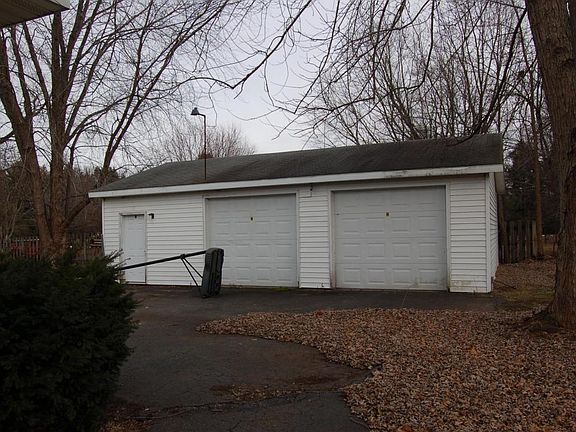 4th image of 4117 Capital Ave SW