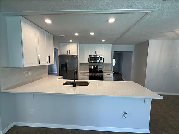 5th image of 15604 TIMBERLINE DRIVE