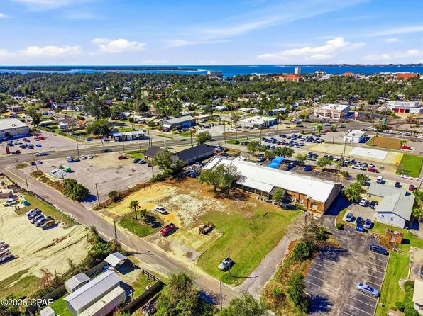 (undisclosed Address), Panama City, FL 32401