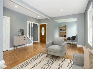 33 E Grand St, Hampton, NJ 08827