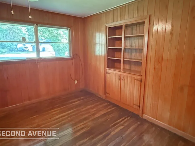 4056 Hermitage Dr — Photo 5