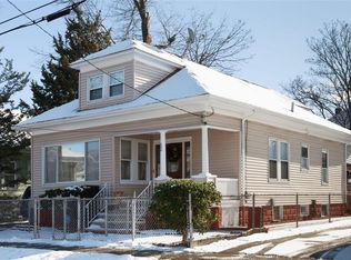 62 Georgia Ave, Providence, RI 02905