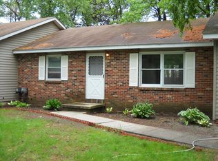 2501 Kirk Point Dr #24, Midland, MI 48642