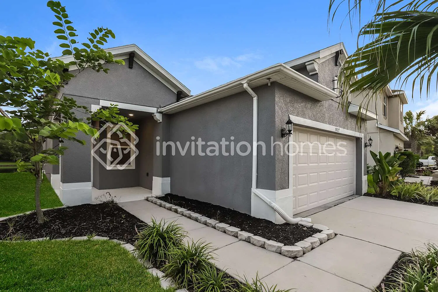 5927 Oak Mill Ter Palmetto, FL 34221 — Photo 1
