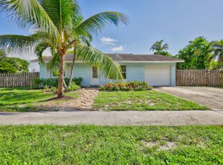 4669 Vespasian Ct, Lake Worth, FL 33463