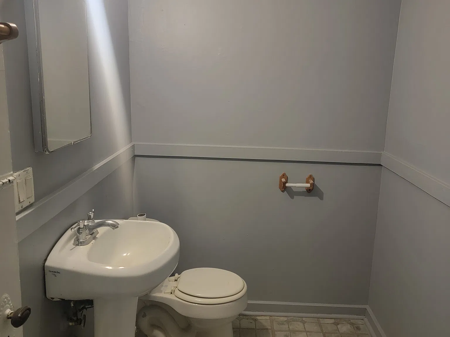 187 Buckingham St — Photo 2