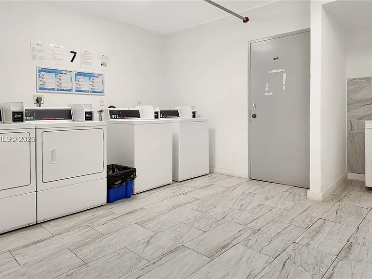 5601 Collins Ave #711 — Photo 46