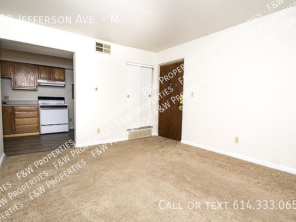 2nd image of 190 Jefferson Ave APT M
