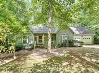 2067 Fern Ln, Hiawassee, GA 30546