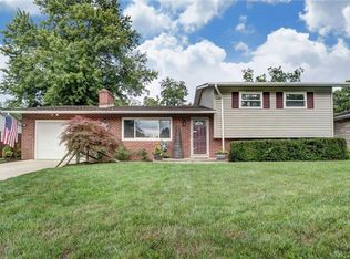 37 Paula Dr, Germantown, OH 45327