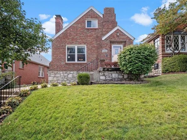 6616 Winnebago St, Saint Louis, MO 63109