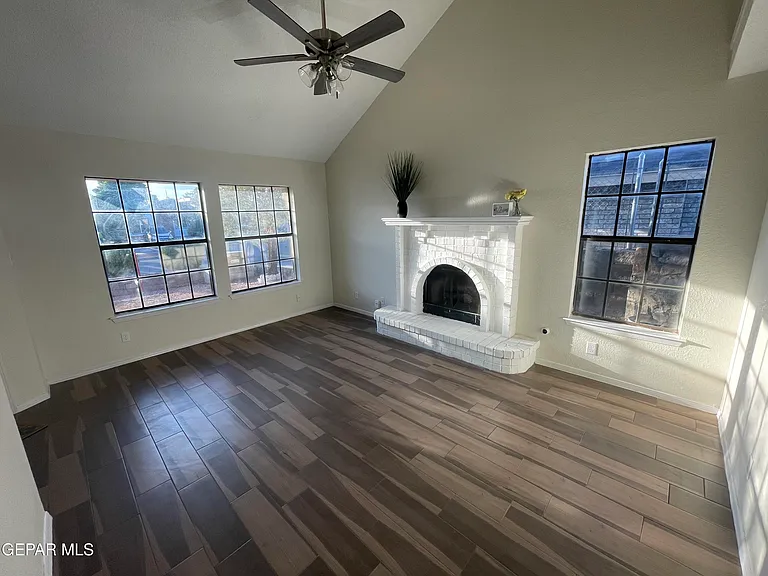 1574 Rebecca Ann Dr — Photo 5