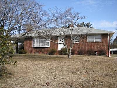 1st image of 87 Turnpike Dr
