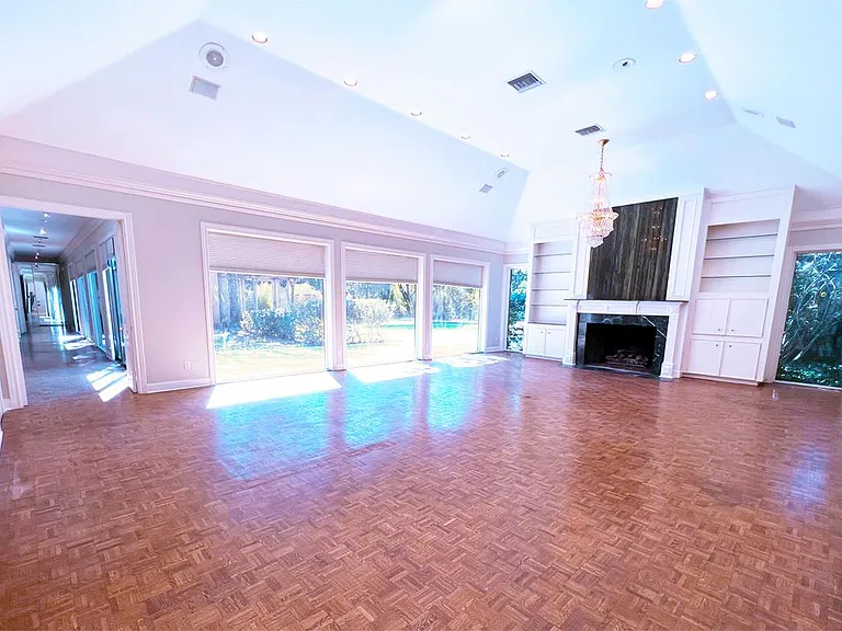 19 Windermere Ln — Photo 9