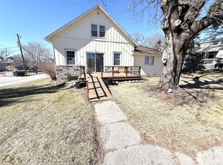 1301 Grant St, Redfield, IA 50233