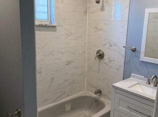 214 Bessemer Ave APT 2, East Pittsburgh, PA 15112