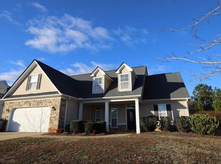 204 N Pointe Dr, Lagrange, GA 30241