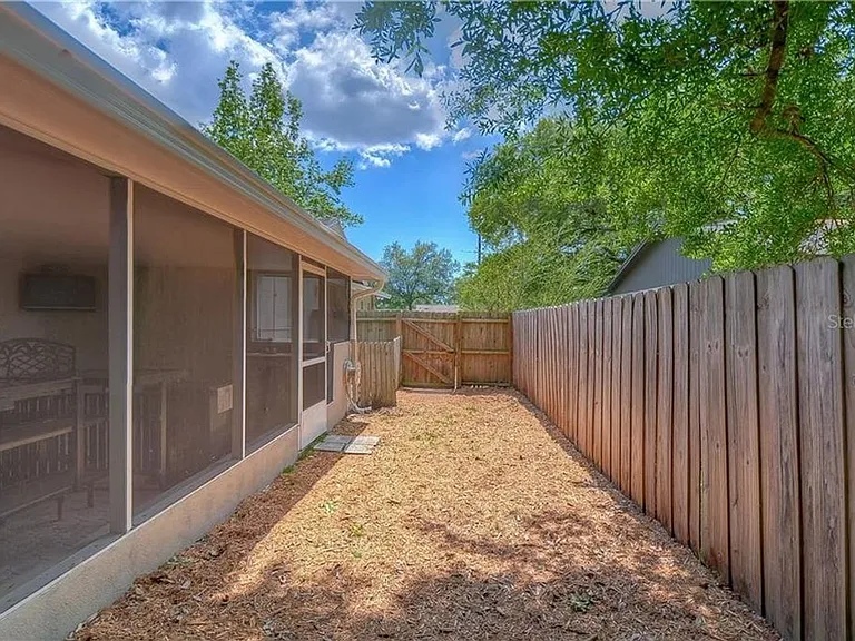 5121 Ellendale Ave — Photo 33