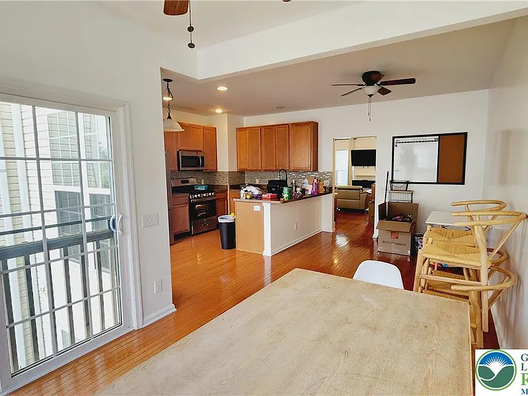 8507 Putnam Ct — Photo 18
