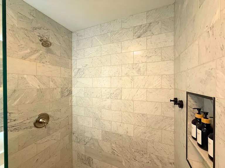 11 Brooks Ave — Photo 10