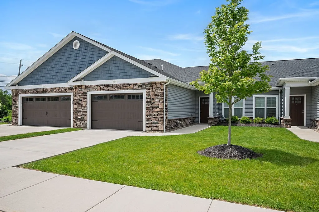 The Villas at Bakers Ridge — Photo 2