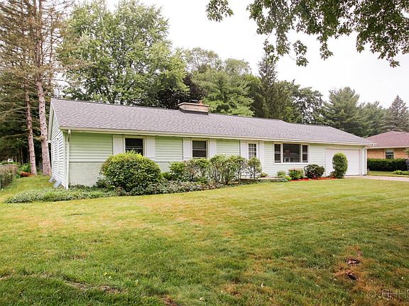 6528 westchester st-102